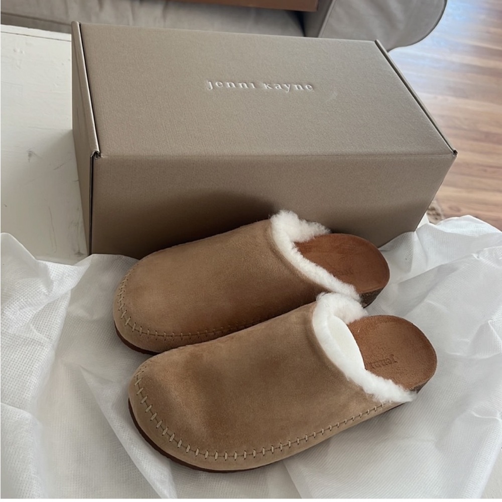NWT Jenni Kayne Shearling-Lined Moc Clog Neutral Slipper